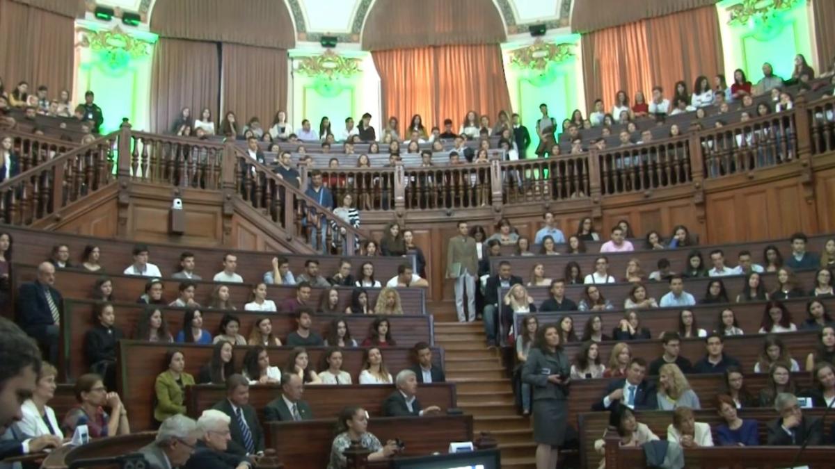 studenti_umf_carol_davila_bucuresti_18587100
