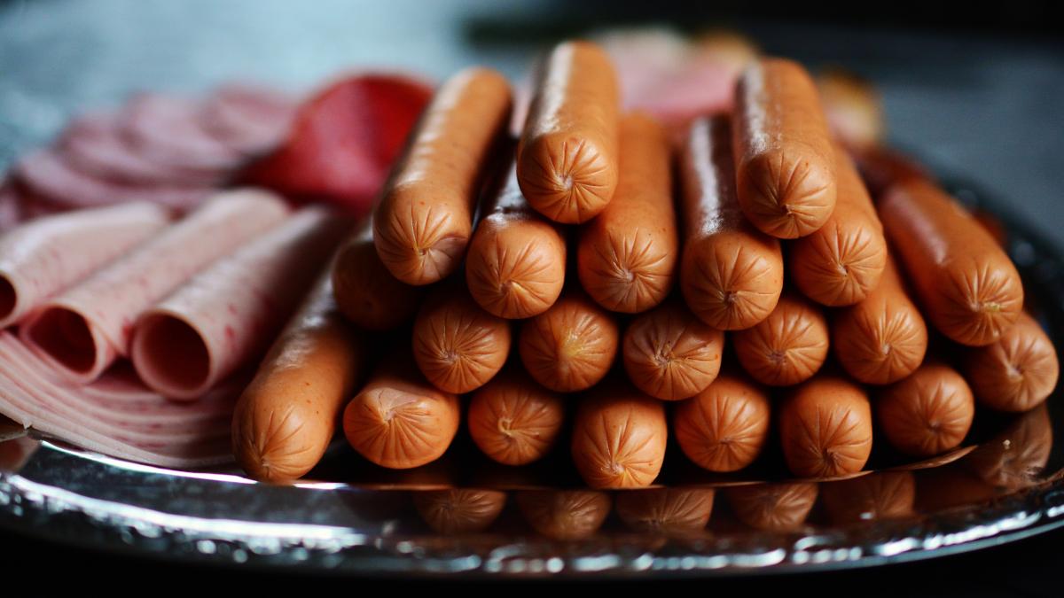 carne_crenvurst_salam_procesata_83649800