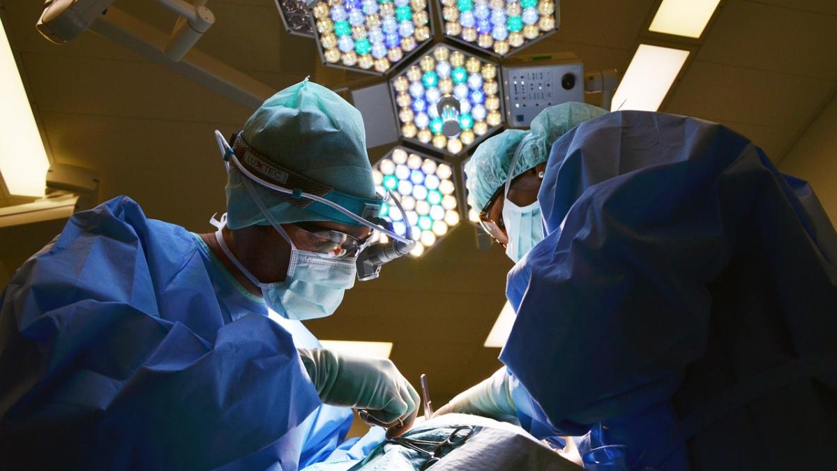 operatie_chirurg_spital_57335000