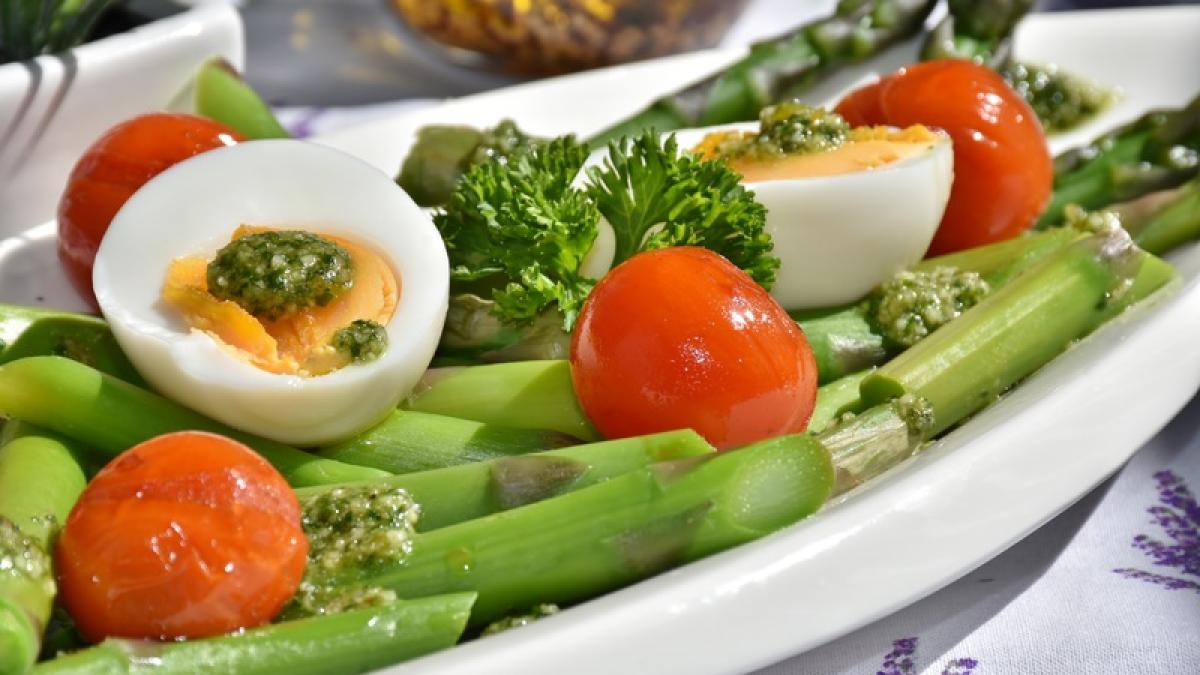 dieta_oua_salata_peste_99759600