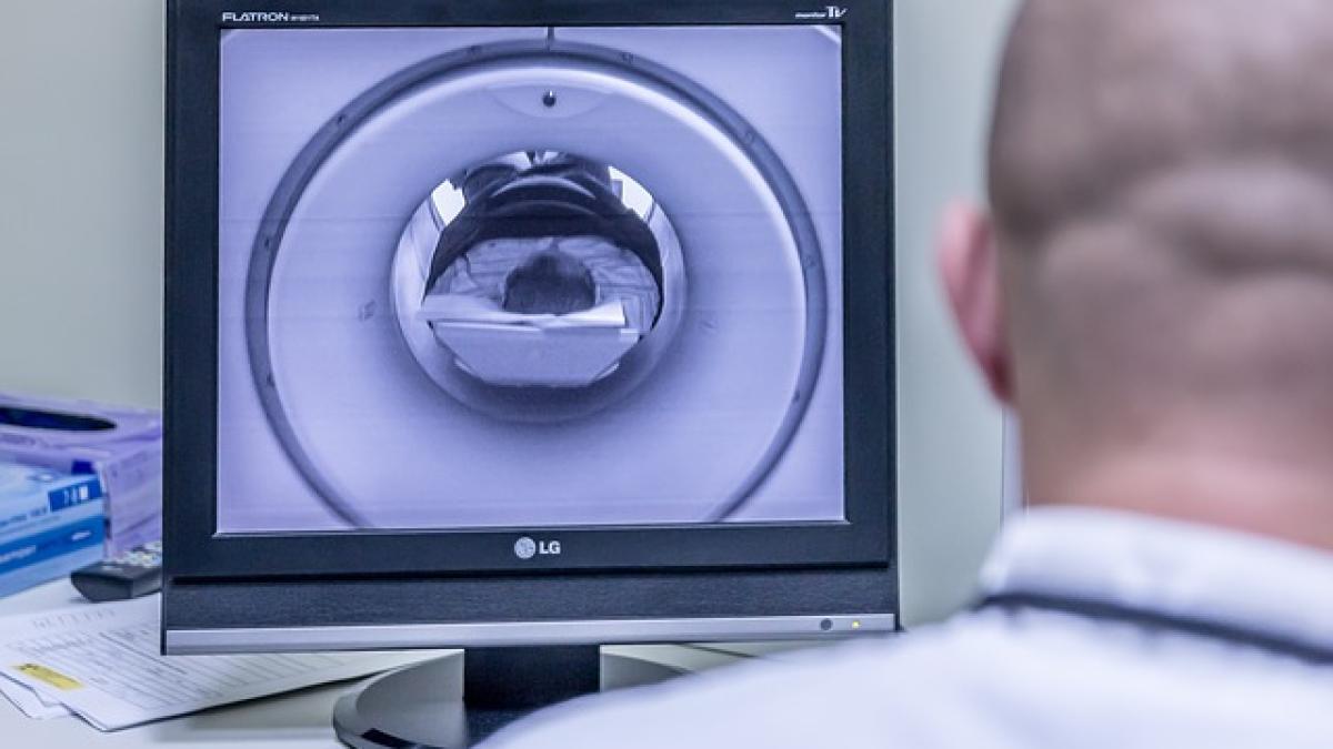 rmn_radiologi_25434500