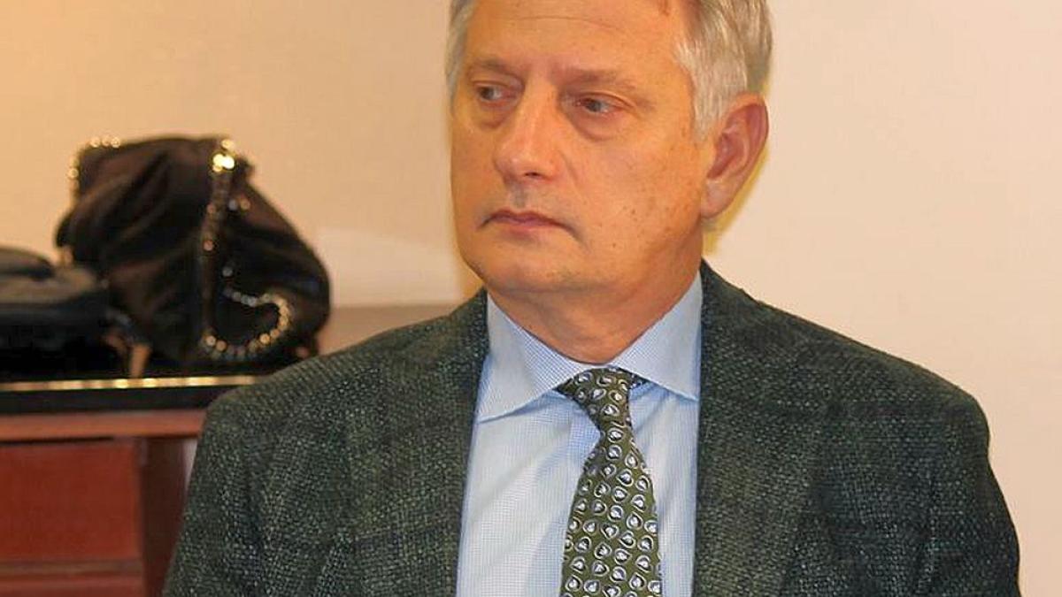 dr_alexandru_ciolan_fresenius_43038700