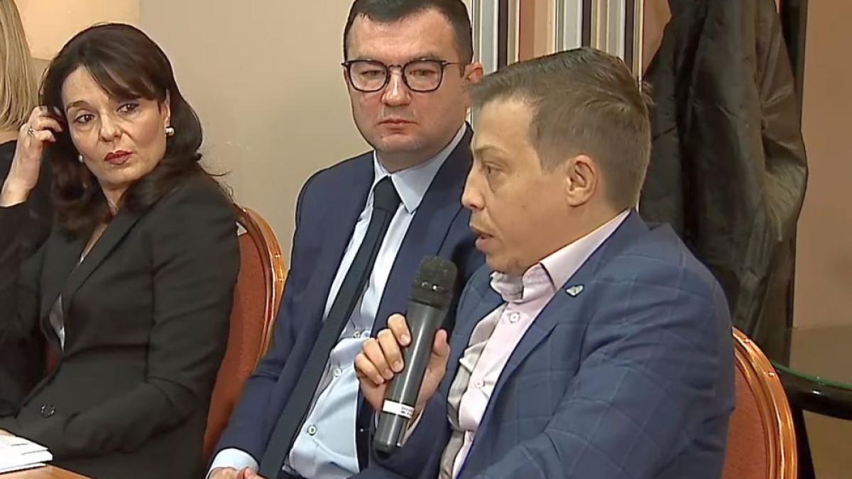 radu_ganescu_copac_01642000