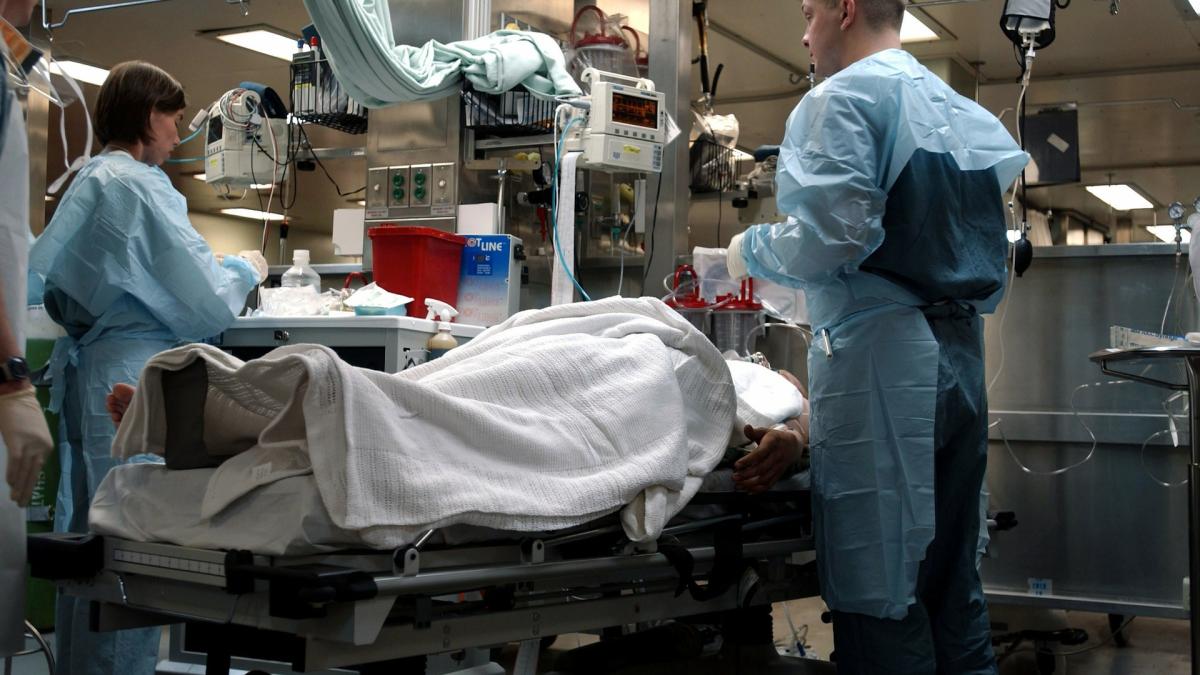 urgenta_pacient_spital_operatie_49443000