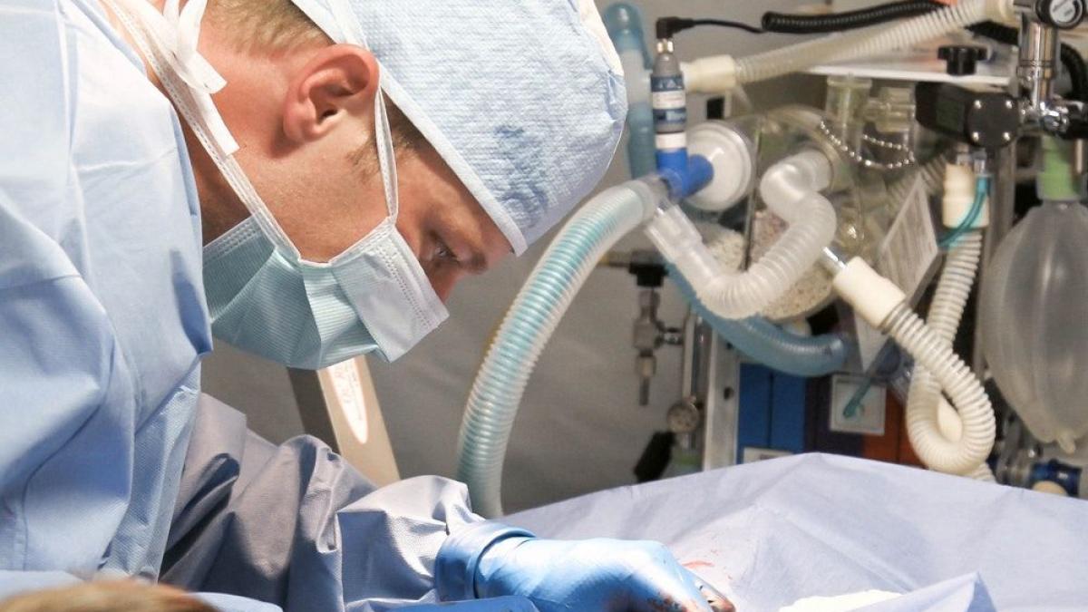 chirurg_operatie_interventie_spital_29406600
