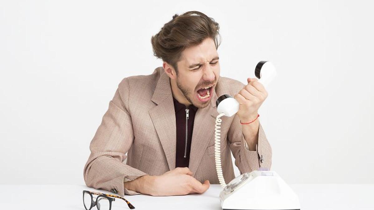 adult_angry_business_1587014_88658800