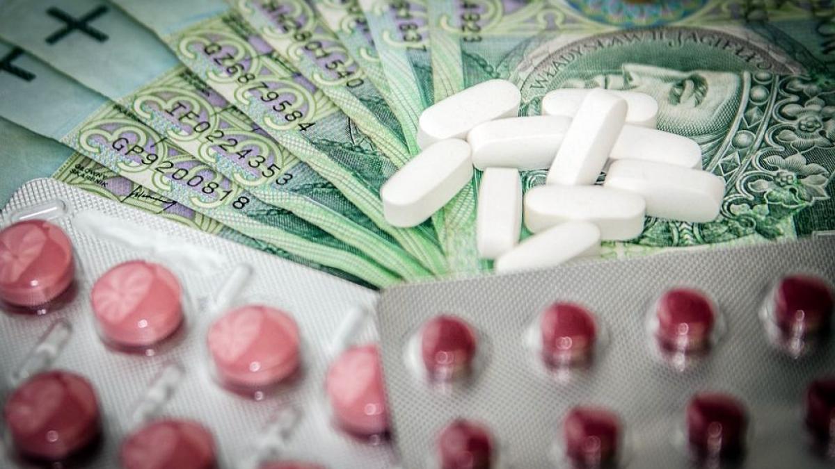 medicamente_bani_pastile_pilule_54983700