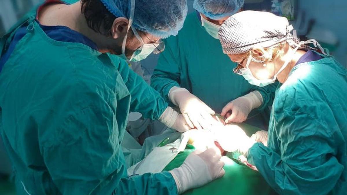 tumora_gigant_spital_universitar_bucuresti_51190600