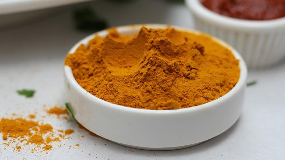 turmeric_curcuma_07891500