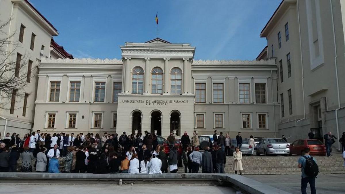 cladirea_umf_iasi_25727100