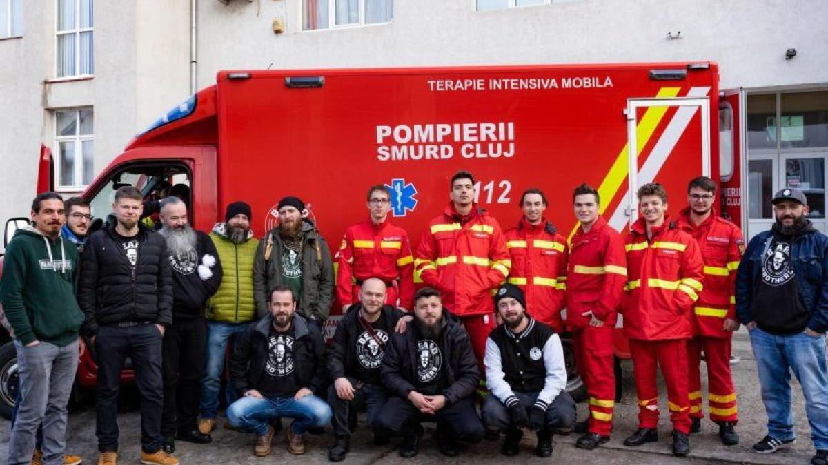 ambulanta_smurd_ndonata_isu_cluj_de_beard_brothers_64339300