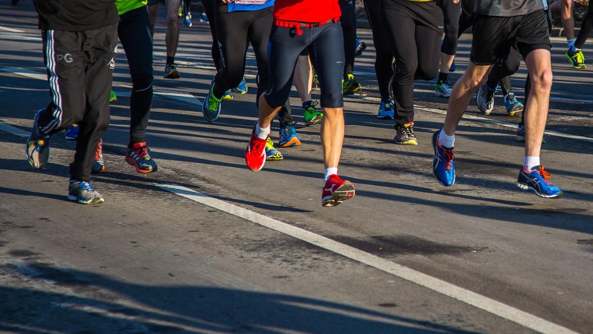 running_1944798_1280_18705800