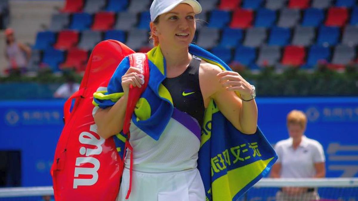 simona_halep_facebook_18825300