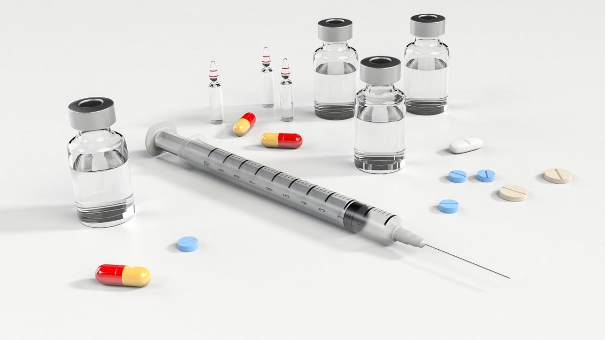 syringe_1884784_1280_47656800