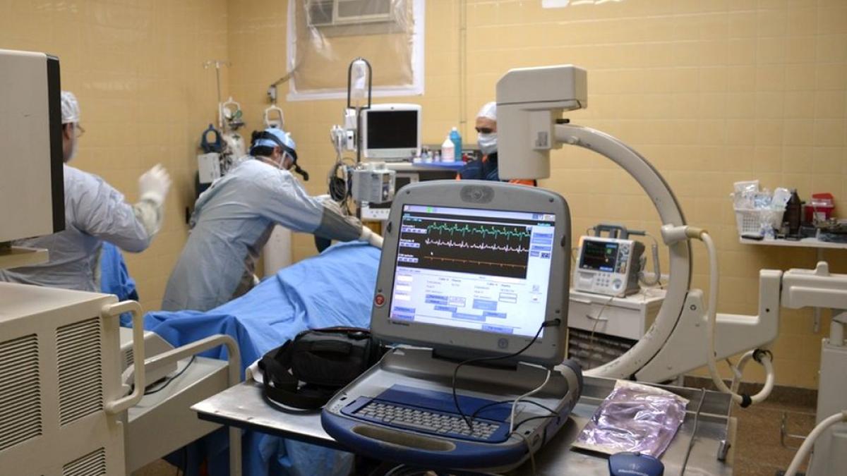 spital_operatie_pacient_69010900