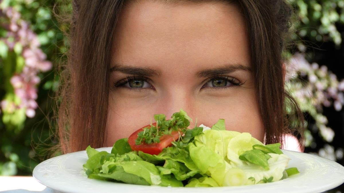 salad_3921790_1280_35417700