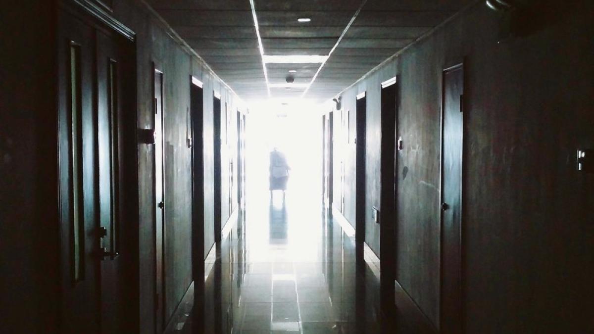 spital_hol_intunecat_moarte_deces_71707800
