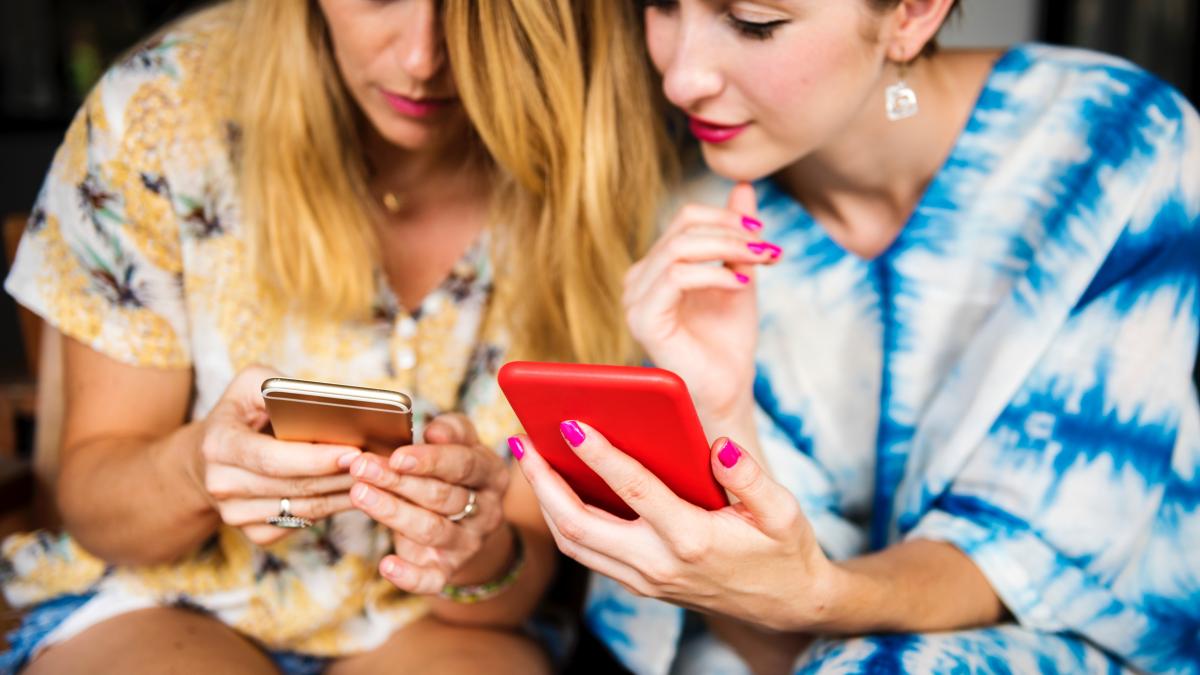 smartphone_telefon_femei_46701300