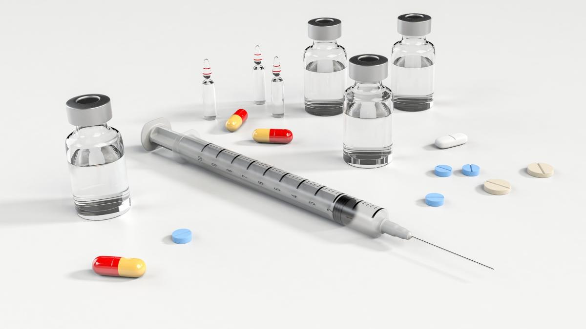 seringa_injectie_antibiotic_38082600