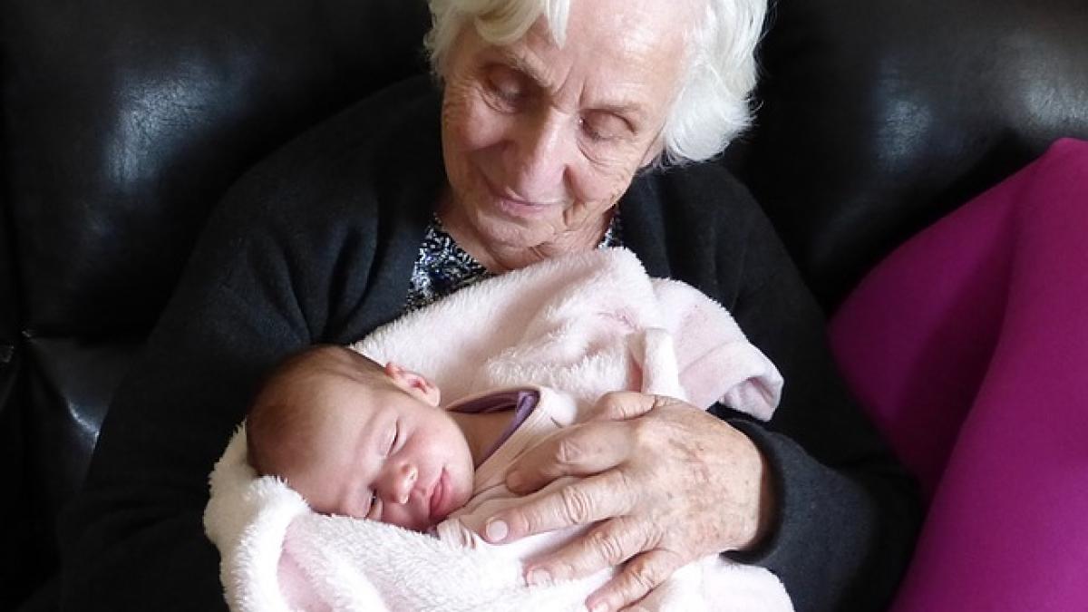 infant_1052620_640_35687200