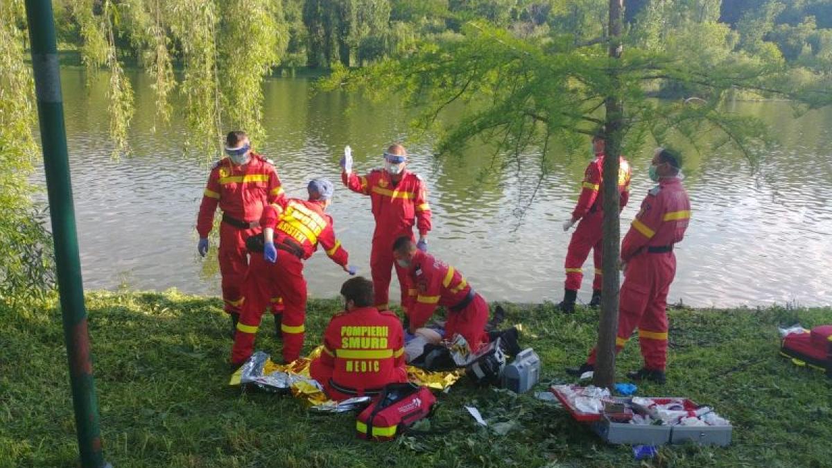 barbat_interventie_isu_smurd_foto_isu_bucuresti_93594800