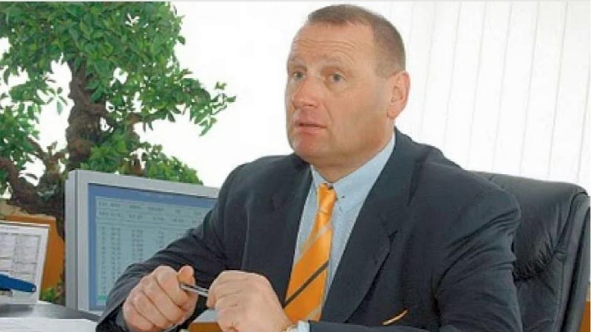 viorel_catarama_68976800