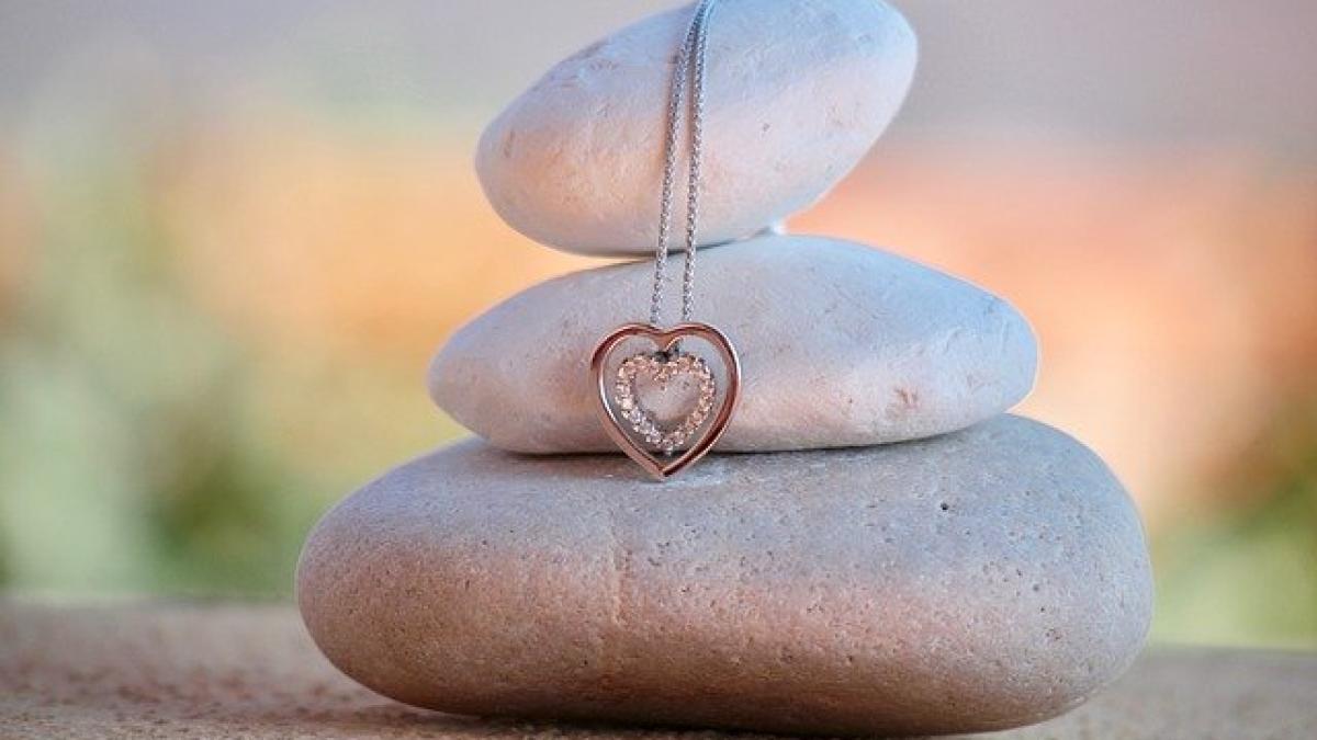 necklace_2149668_640_17445500