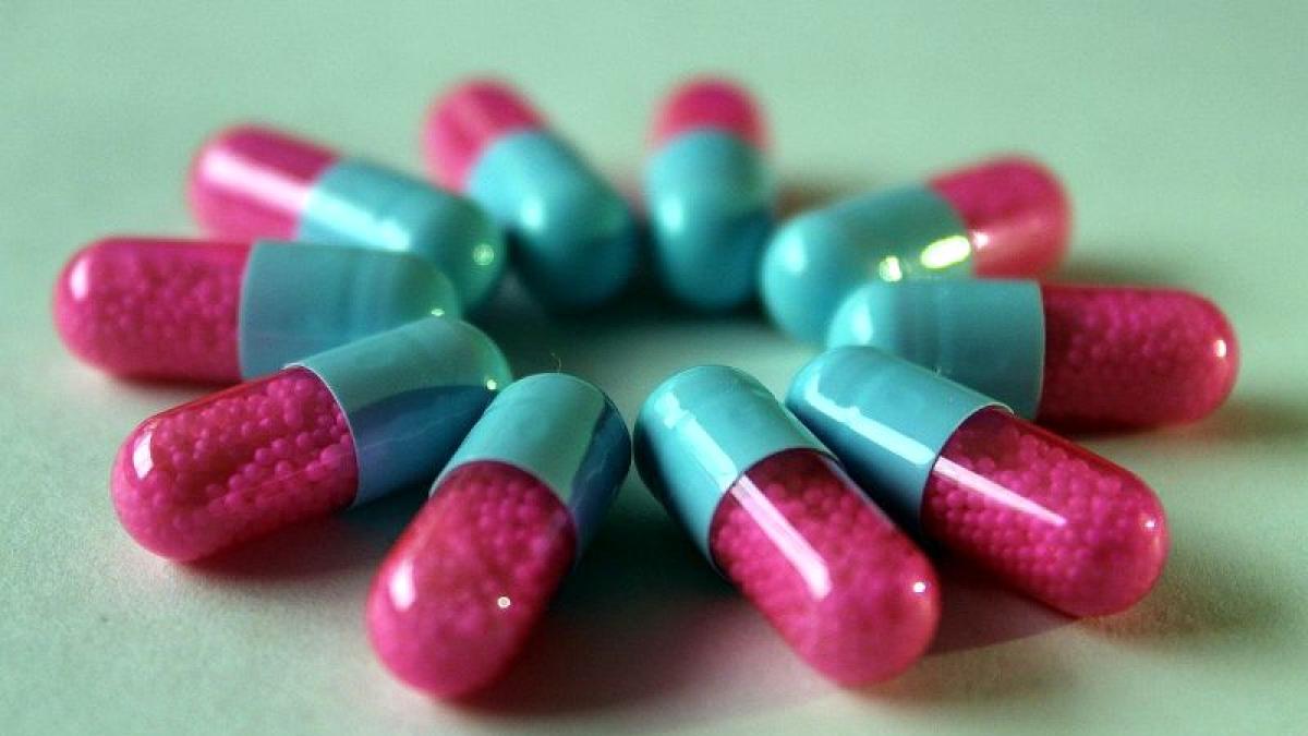 pastile_capsule_medicamente_25340700