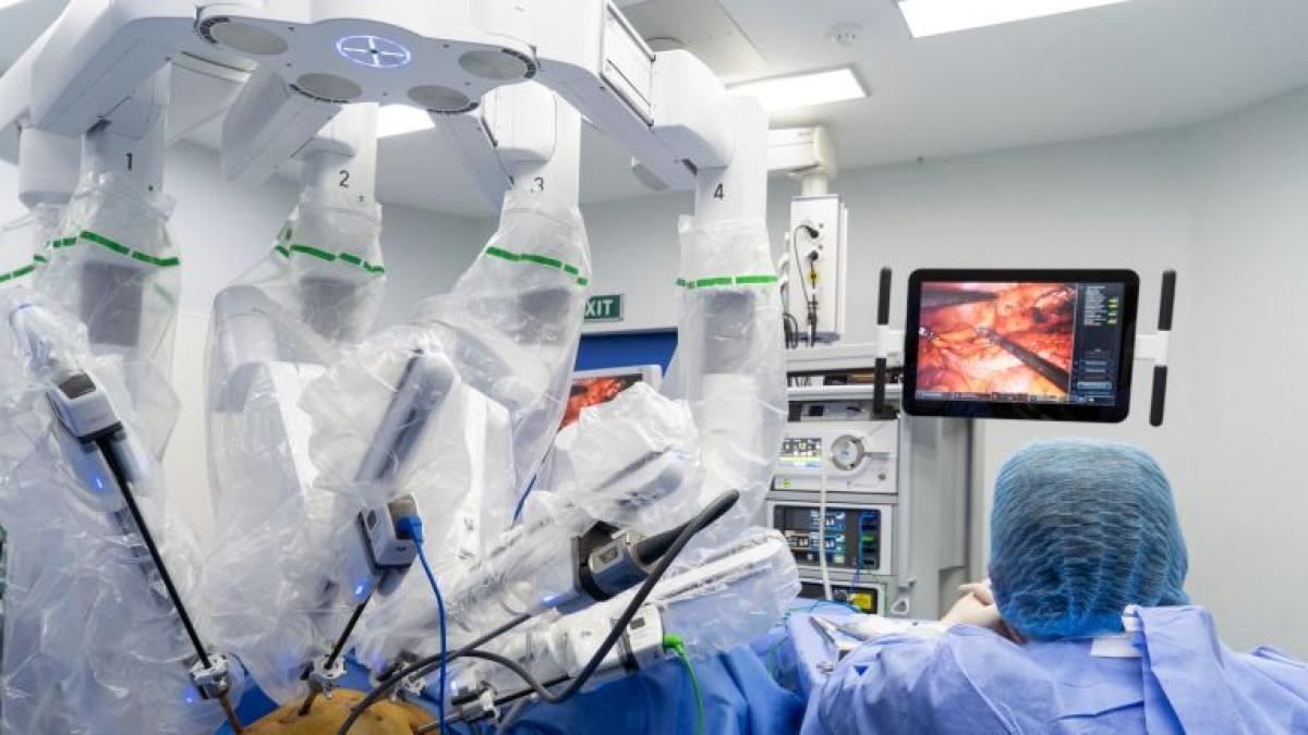 sanador_14_robotul_davinci_xi_operatie_94273500