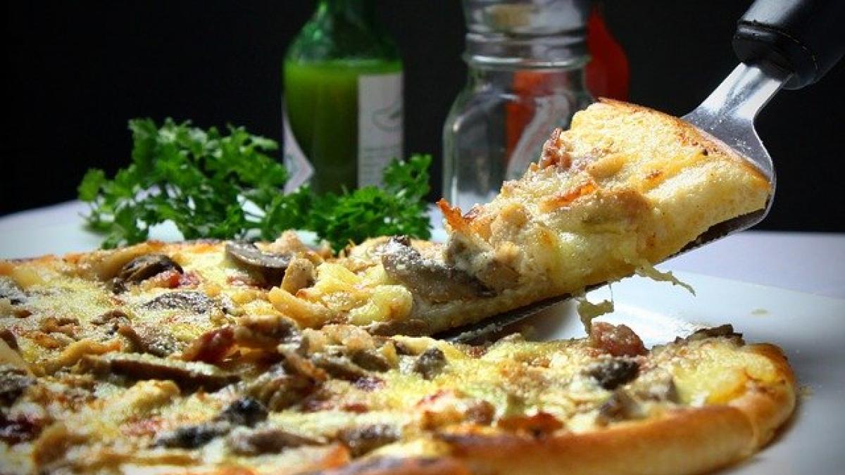 pizza_329523_640_65829900
