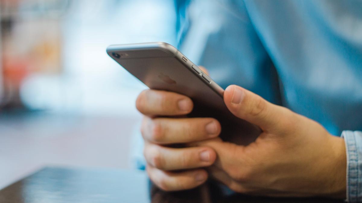 telefon_64076700