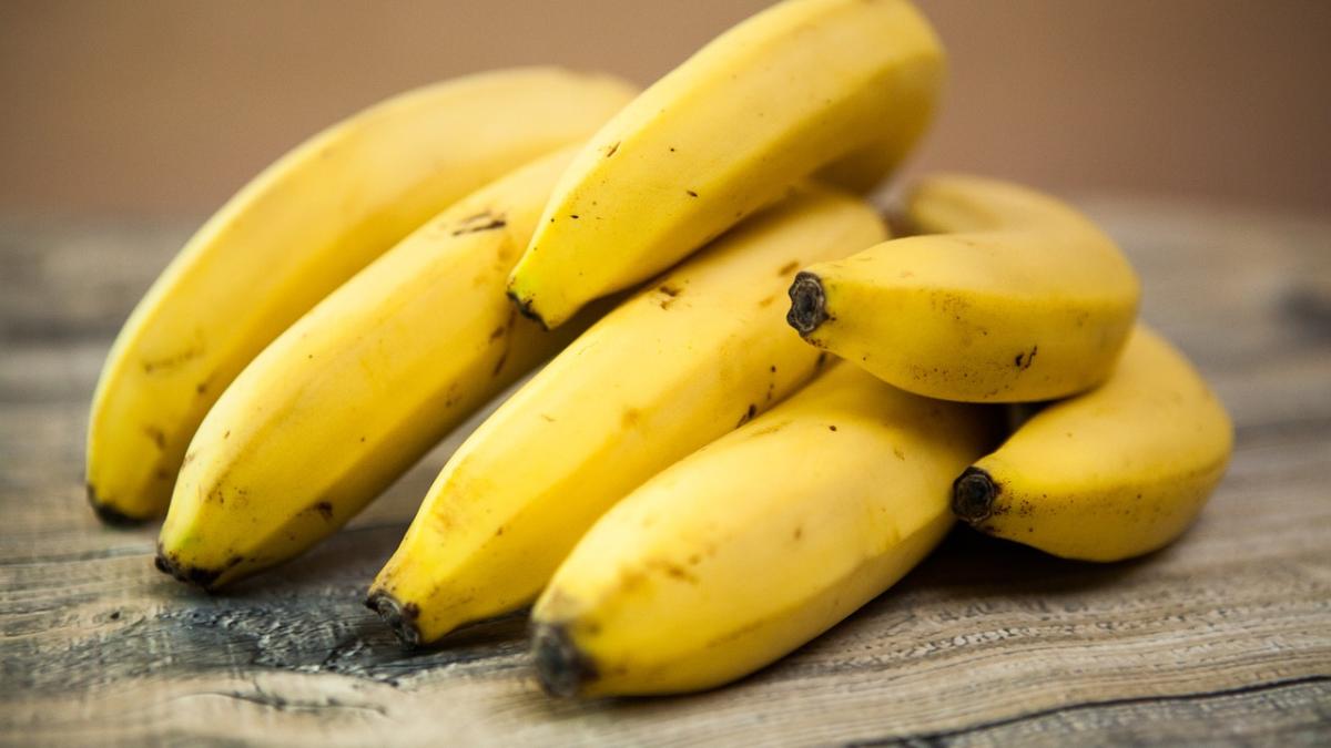 bananas-1354785_1280_60437300