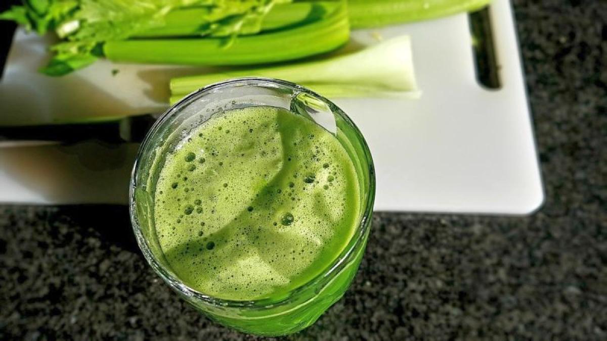 smoothy-verde-telina-castravete-foto-pixabay_93786500