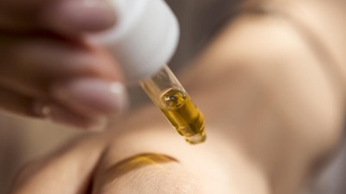 apa-de-gura-cannabis_37578600