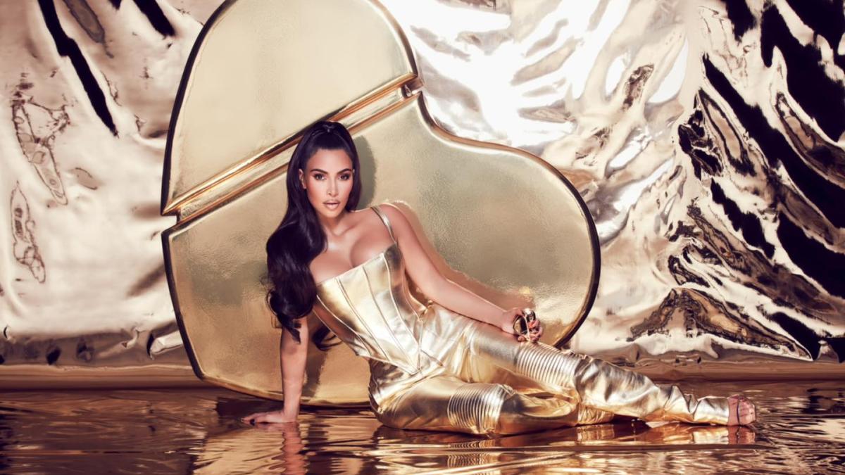 kim-kardashian-boala_24001400