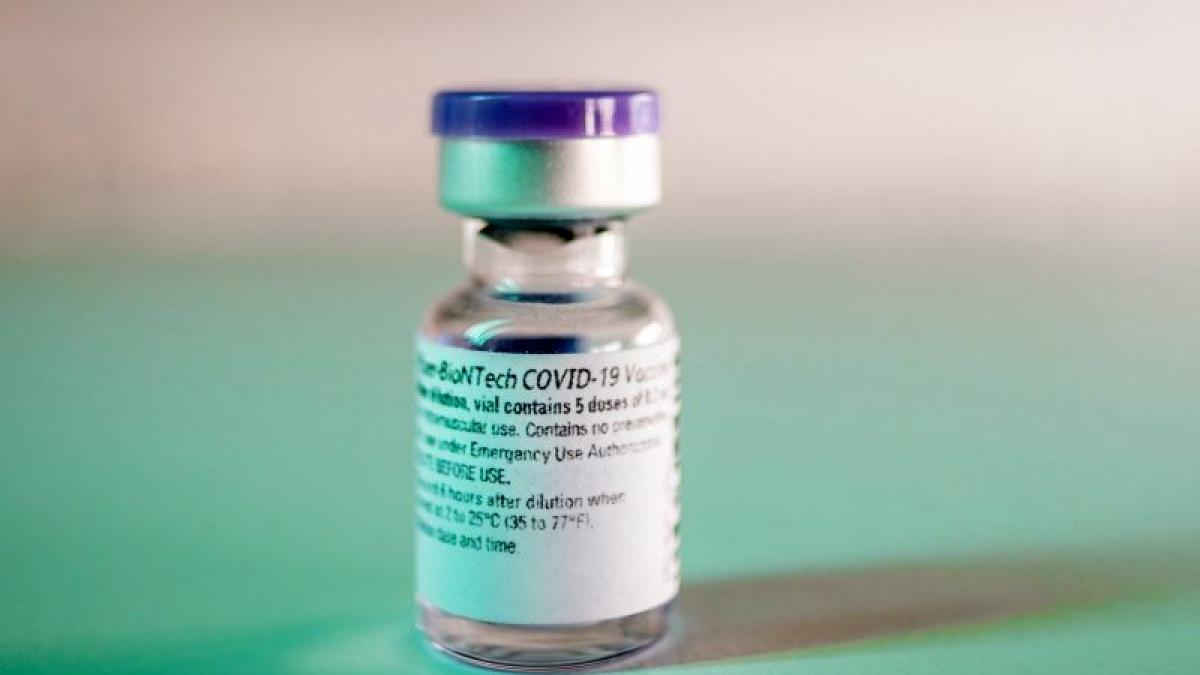 biontech-pfizer-vaccin-covid_61739600