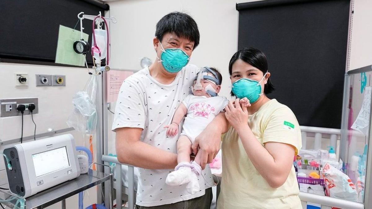 familia-fericita-singapore-foto-nuh_56143100