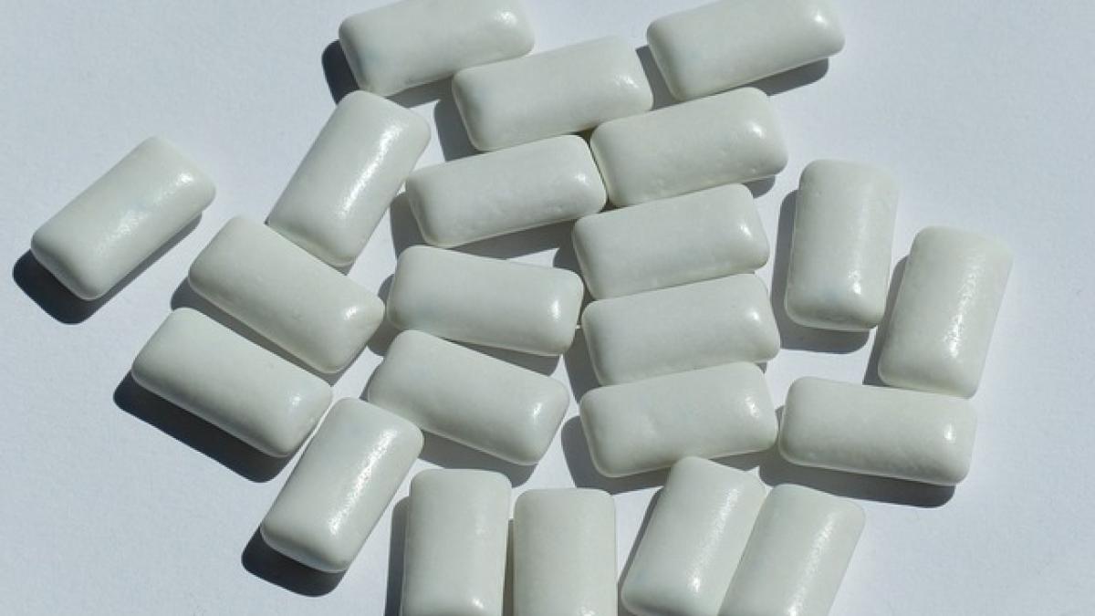 chewing-gum-115163_640_79685200