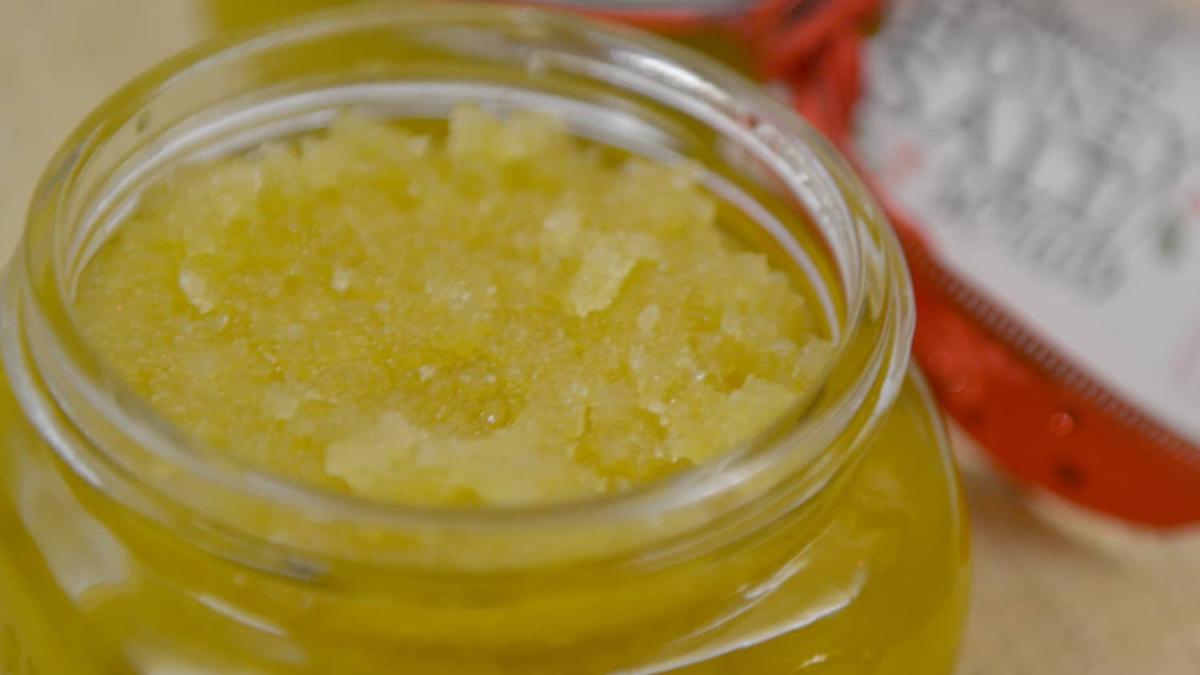 exfoliant-miere-cu-sare_11058300