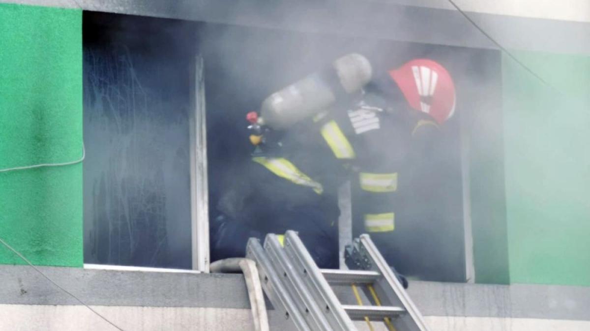 incendiu-constanta-4_47733800
