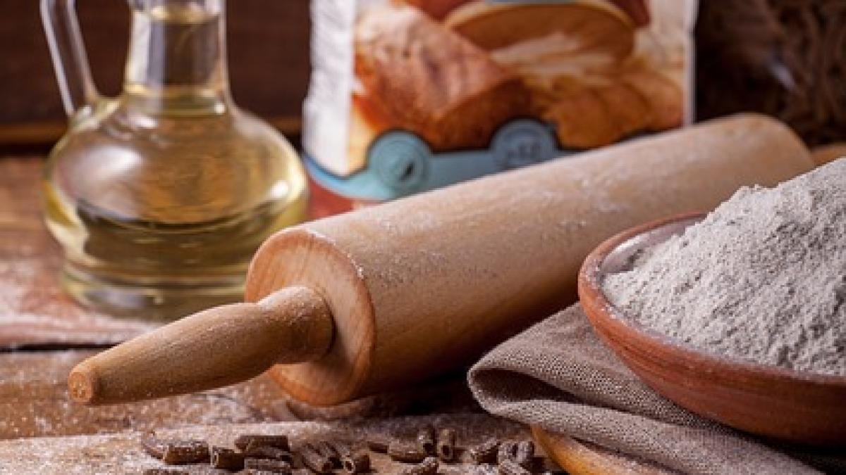 whole-flour-g805c63b7e_640_66500500