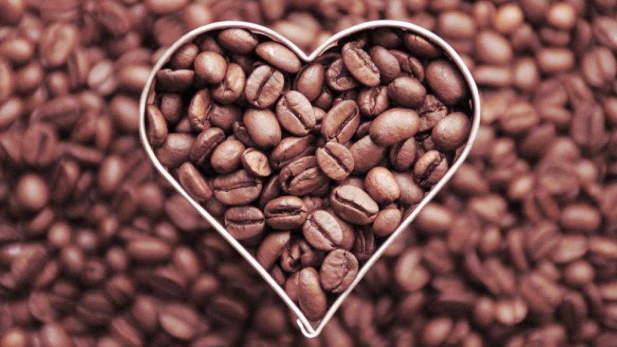 cafea-inima-pixabay_62792300