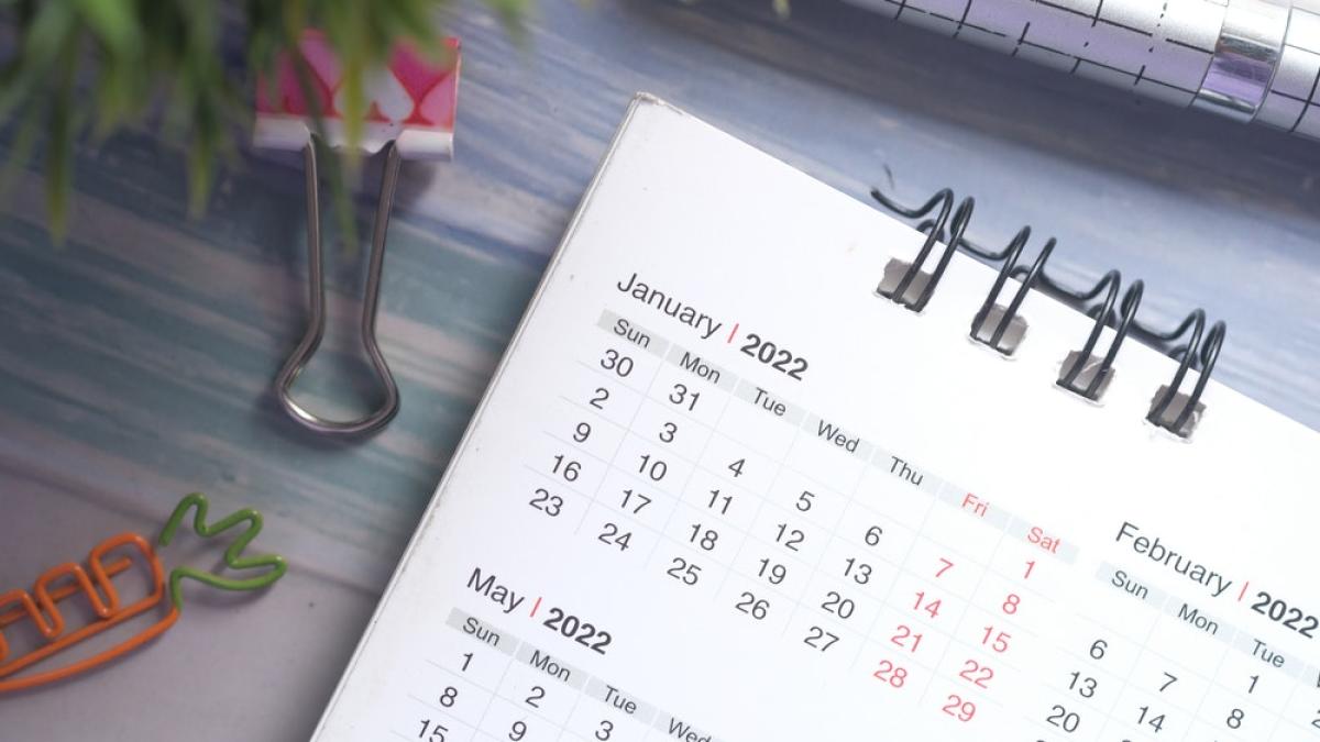 calendar-2022-ianuarie-februarie-pexels-towfiqu-barbhuiya-9036980_26036900