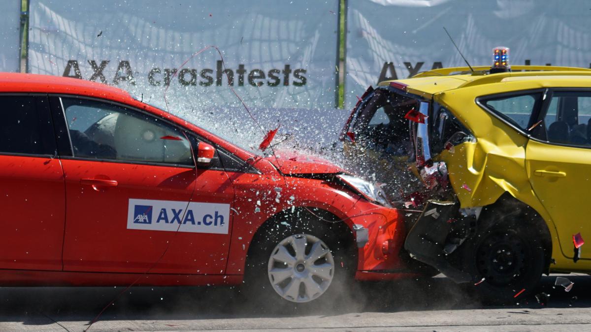 dezbatere-online-haos-in-trafic--mii-de-morti-pe-sosele-siguranta-rutiera--problema-majora-in-romania_18773600