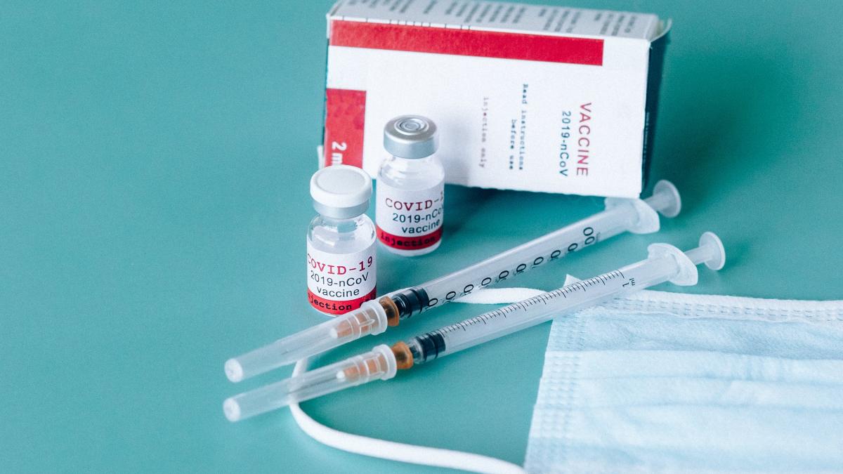 ema-a-aprobat-vaccinul-moderna-pentru-copiii-cu-varste-intre-6-si-11-ani-pexels--at--nataliya-vaitkevich_42991500