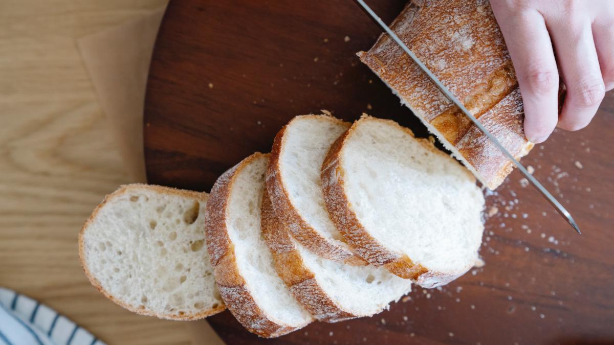 painea-eliminata-din-dieta--o-prostie--de-ce-nu-trebuie-sa-renuntam-la-ea-aici-e-problema-nu-reuseste-sa-slabeasca_06408500