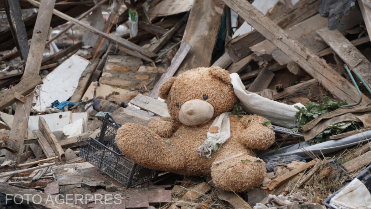medic-pediatru-din-cernauti--despre-drama-razboiului-toti-plang-mult--plang-intr-una--4-5-ore--in-fiecare-noapte--suntem-amenintati-de-sirena_03532500