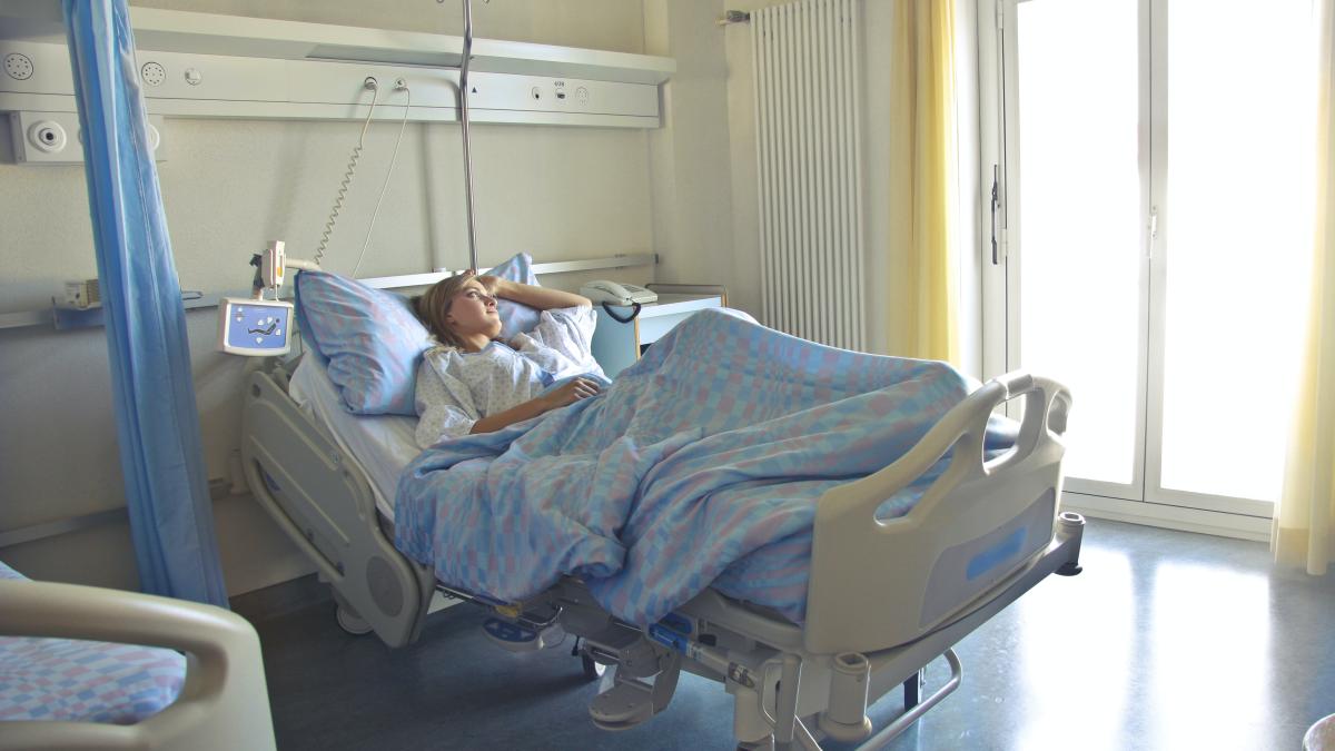 val-de-gripa-in-spitale--pacient-am-venit-la-spital-cu-covid-si-intre-timp-am-facut-si-gripa--sunt-speriat_00850800