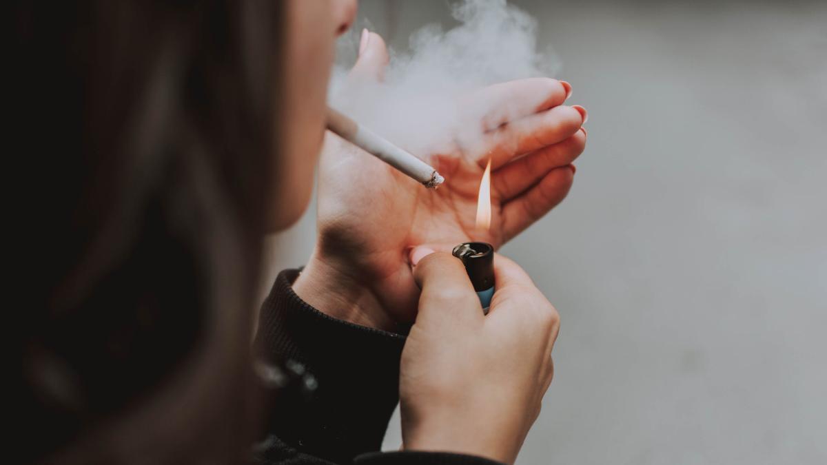 cinci-obiceiuri-care-ne-pot-scurta-viata-foto-pexels--at--lilartsy_48126900