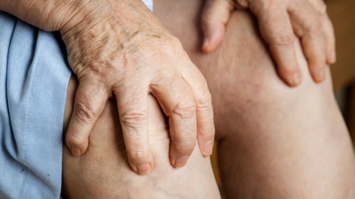 ce-este-gonartroza--boala-care-afecteaza-tot-mai-multe-femei-si-tineri--dr--dragomir-simptomul-extrem-de-frecvent_52147200